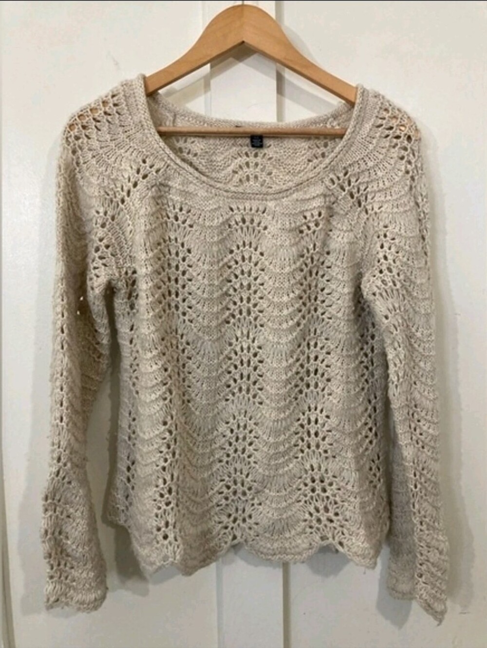 American Eagle Beige Crochet Knit Sweater Cottagecore Romantic Boho Soft Girl